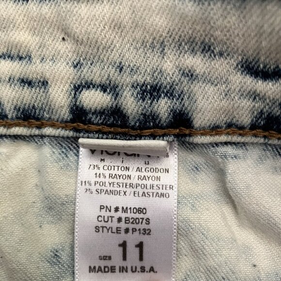 Vibrant M.I.U. Distressed Light Wash High-Waisted Skinny Jeans Size 11 - Picture 4 of 5